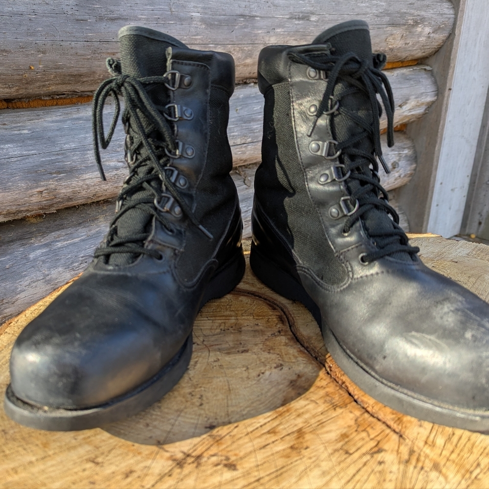 Rocky Cold Weather Boots. Made in the USA. Leather and Cordura Lined GTX 11.5